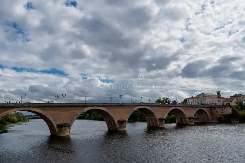 Image provisoire en attente de remplacement